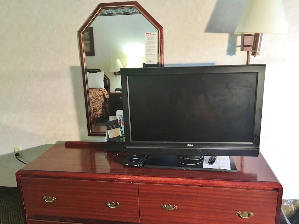 americas best value inn and suites clarksdale