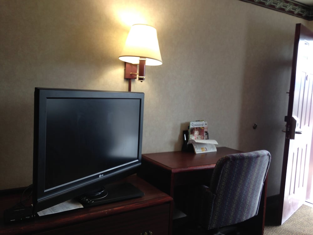 americas best value inn and suites clarksdale