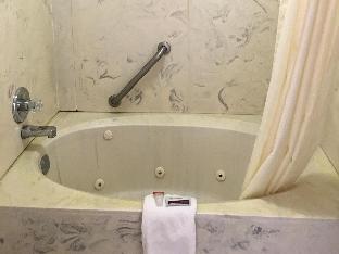 americas best value inn and suites clarksdale