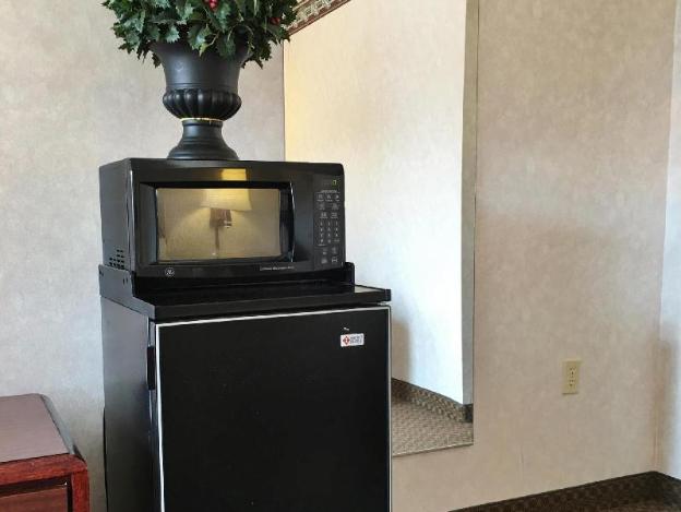 americas best value inn and suites clarksdale