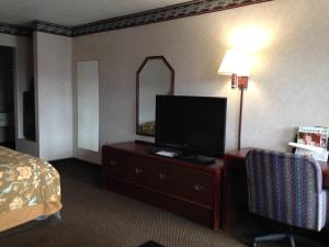 americas best value inn and suites clarksdale