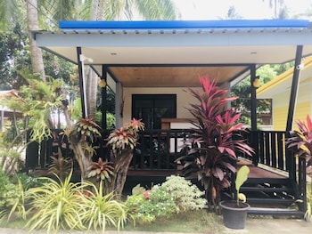 Phumiphat Resort  Koh Mook,,2 star
