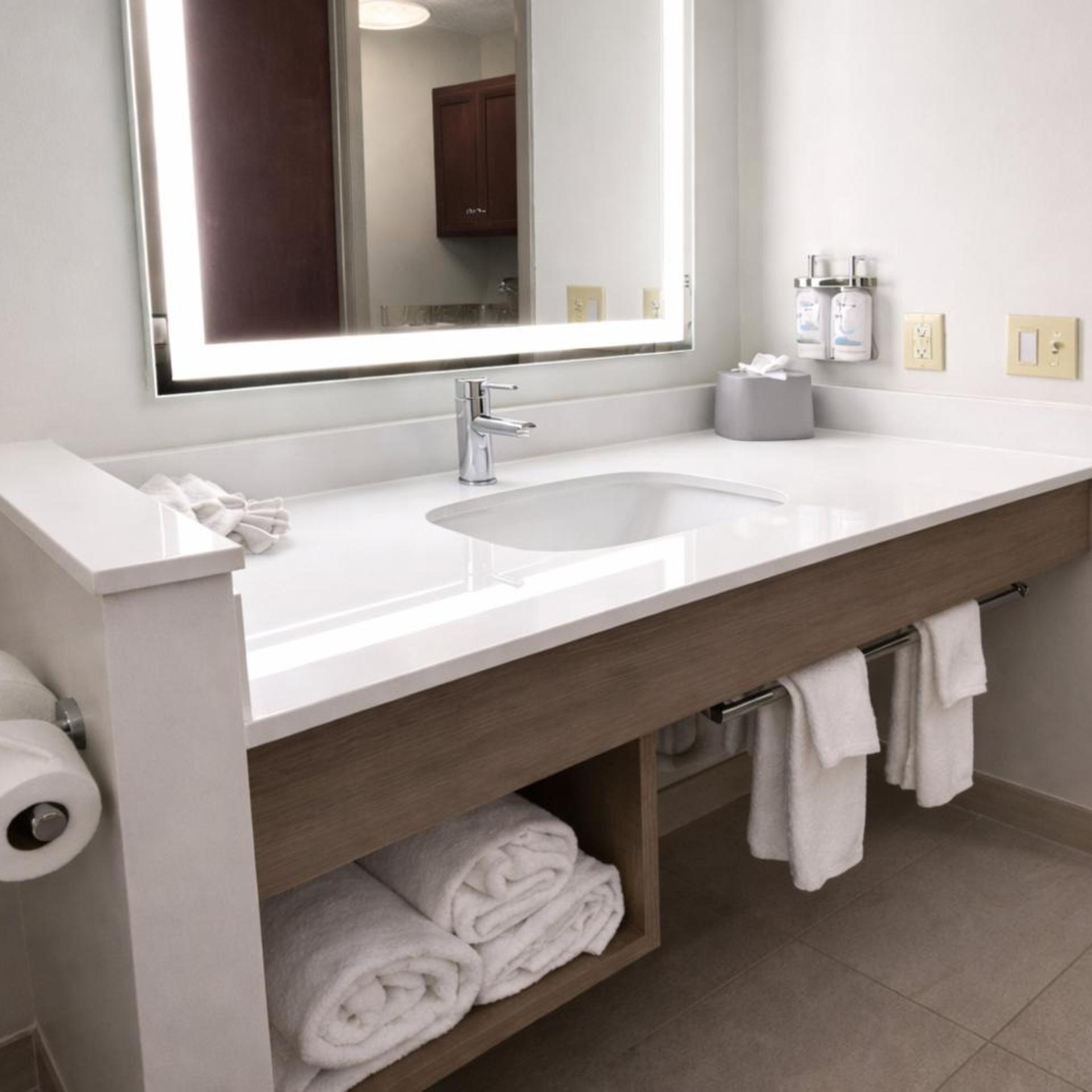 holiday inn express hotel and suites st paul woodbury by ihg