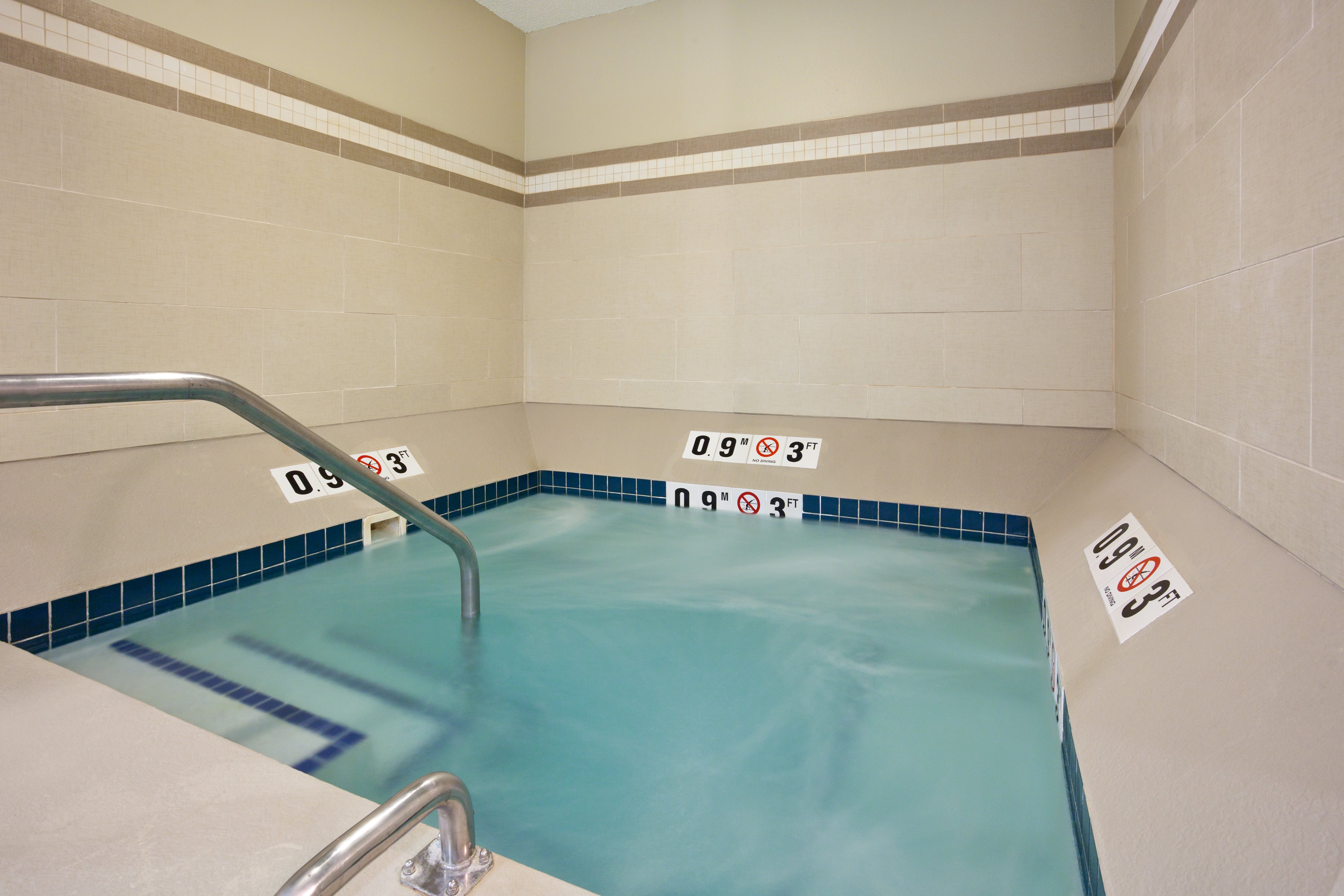 holiday inn express hotel and suites st paul woodbury by ihg