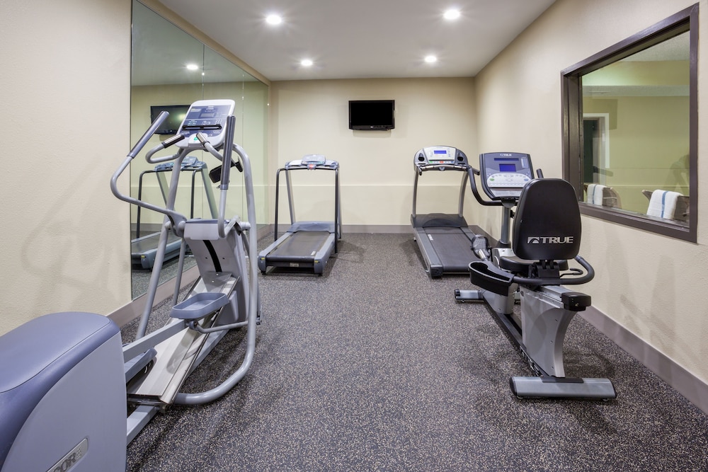 holiday inn express hotel and suites st paul woodbury by ihg