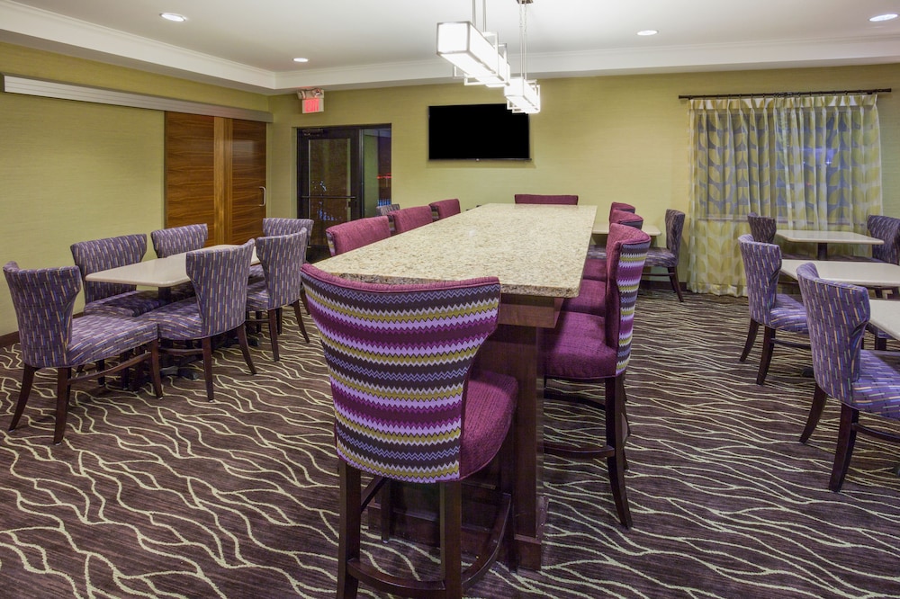 holiday inn express hotel and suites st paul woodbury by ihg
