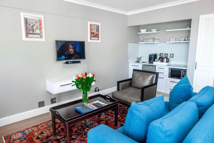 bantry bay suite hotel