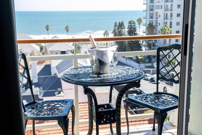 bantry bay suite hotel