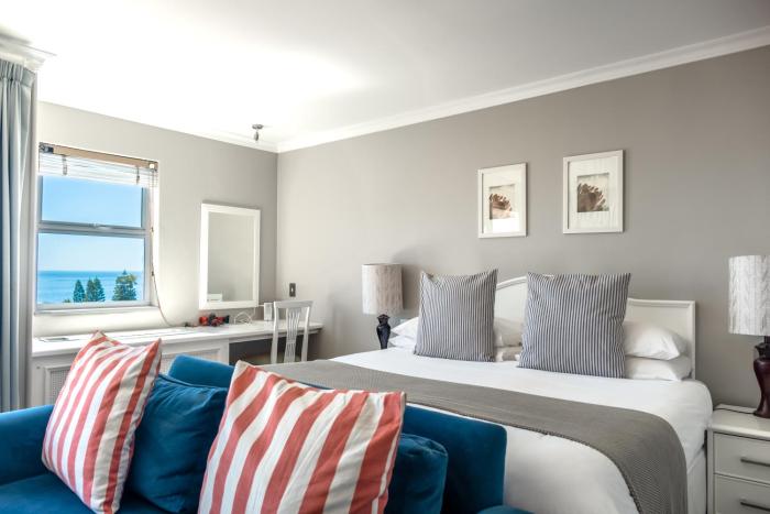 bantry bay suite hotel