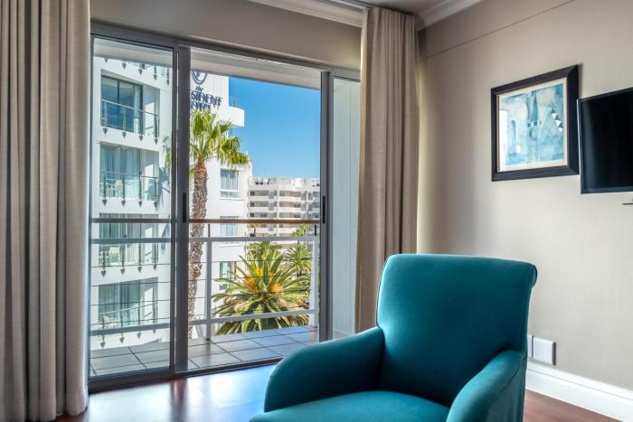 bantry bay suite hotel