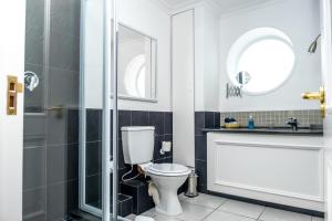 bantry bay suite hotel