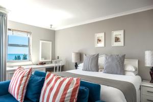 bantry bay suite hotel