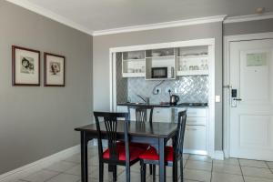 bantry bay suite hotel