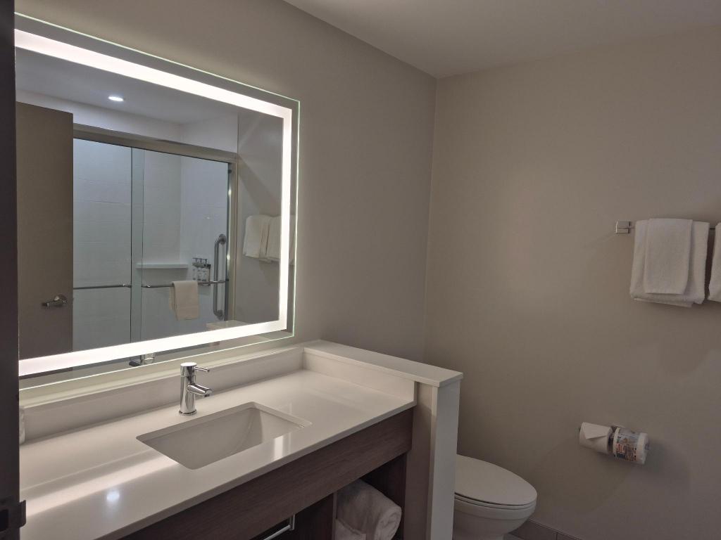 holiday inn express by ihg