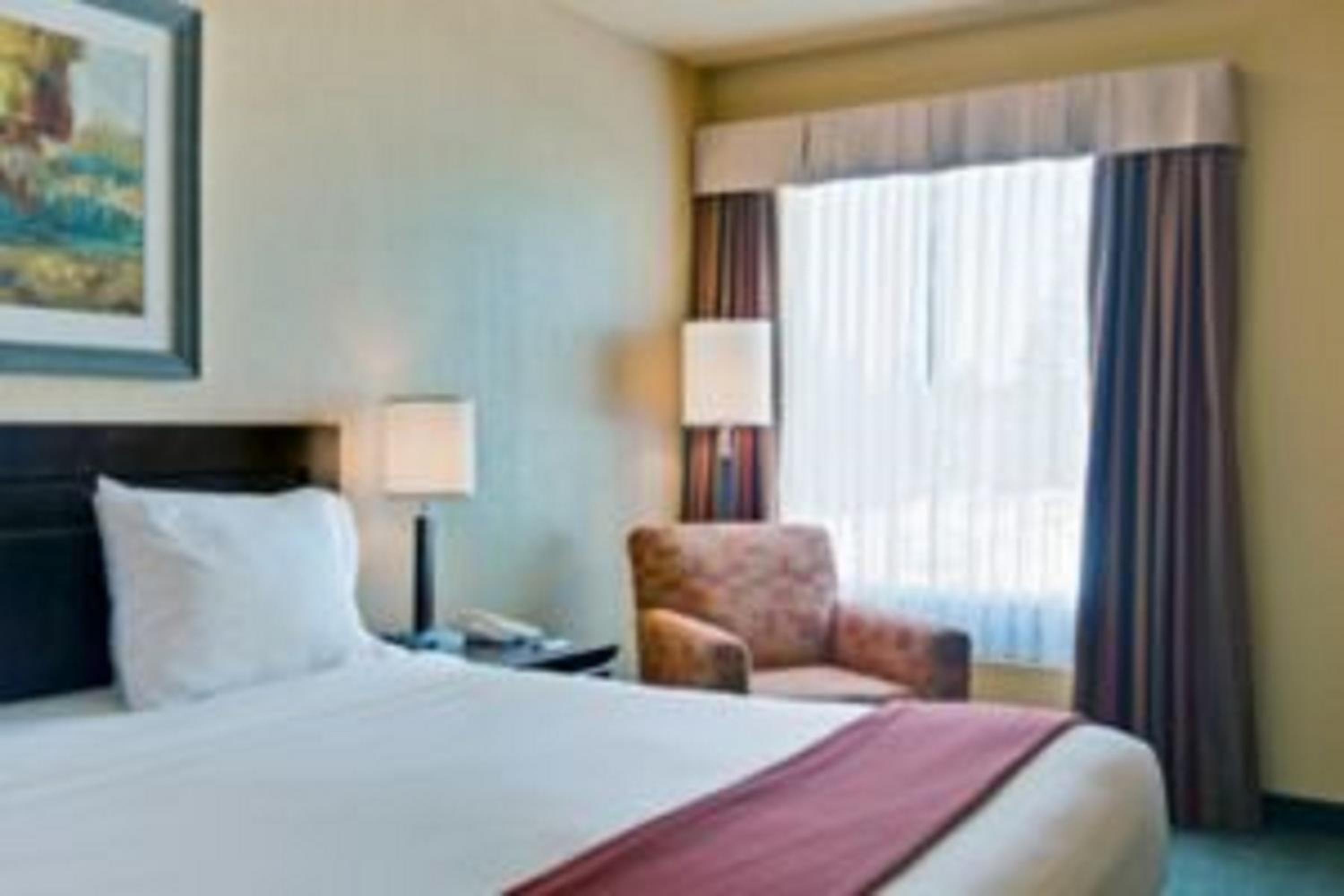 holiday inn express by ihg