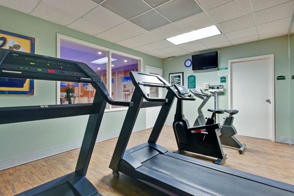 holiday inn express by ihg