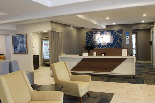 holiday inn express by ihg