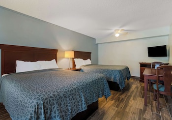 econo lodge inn and suites fulton rockport