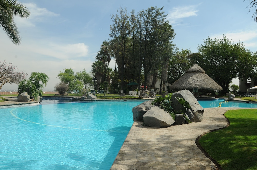 Radisson Hotel Tapatio Guadalajara,San Pedro Tlaquepaque>>Guadalajara,5 star