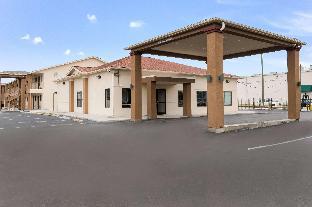 red roof inn houston spring north