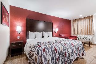 red roof inn houston spring north