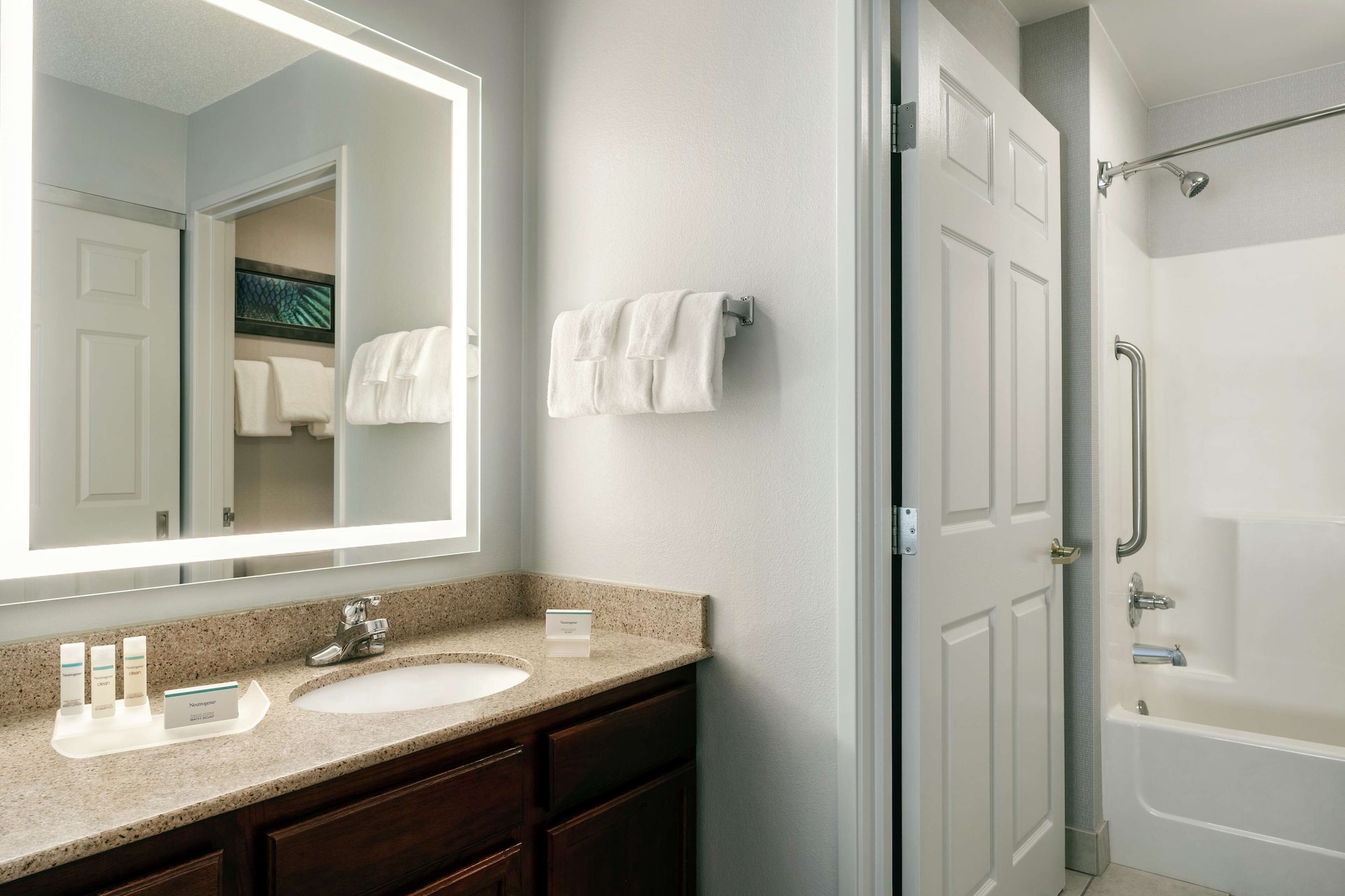 homewood suites erie