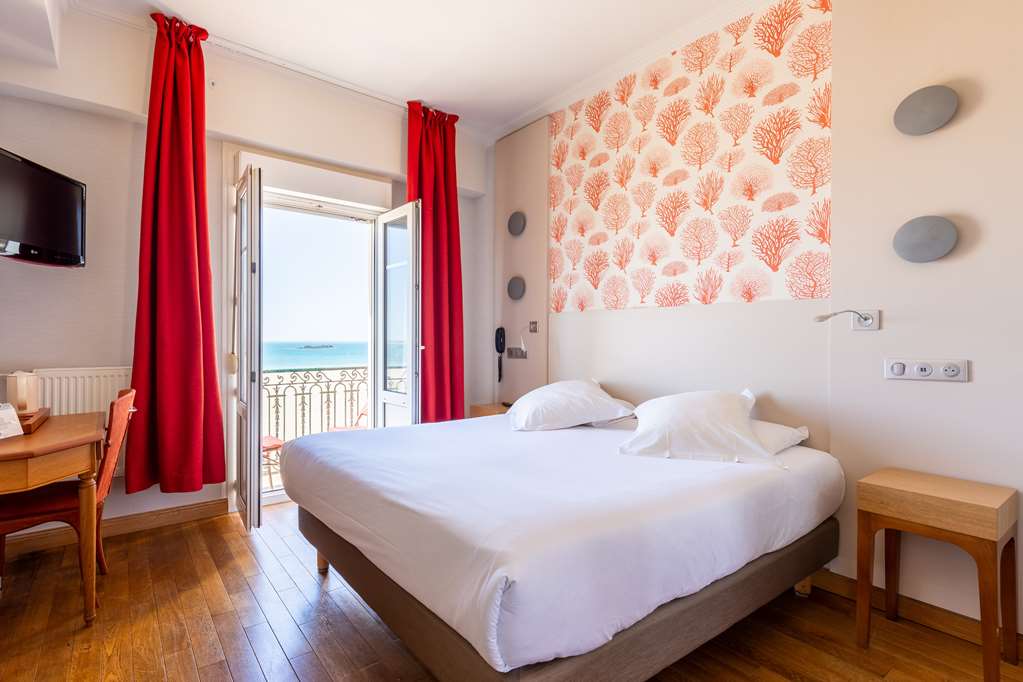 hotel kyriad saint malo centre plage