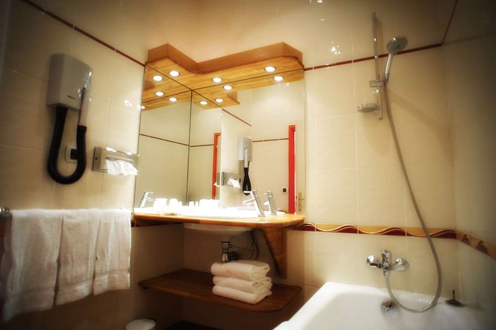 hotel kyriad saint malo centre plage