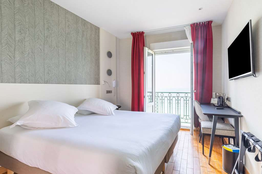 hotel kyriad saint malo centre plage