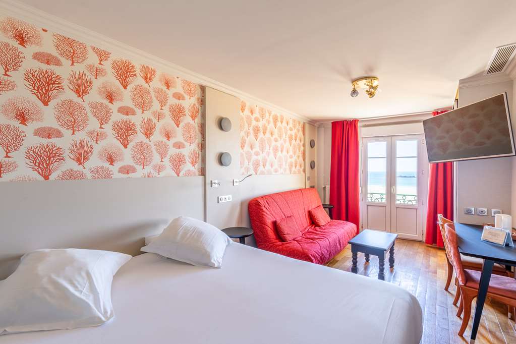 hotel kyriad saint malo centre plage