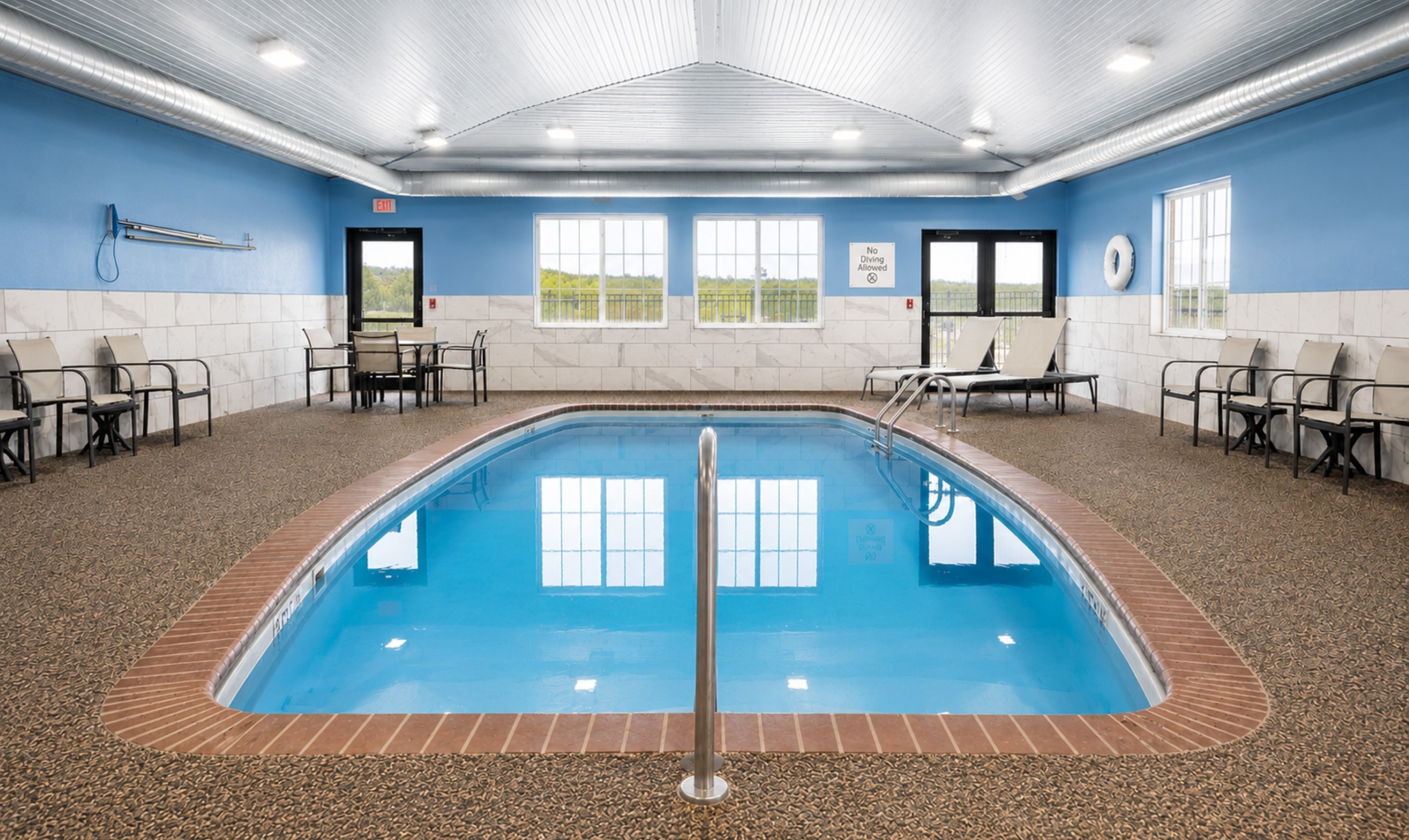 holiday inn express and suites fort pierre by ihg