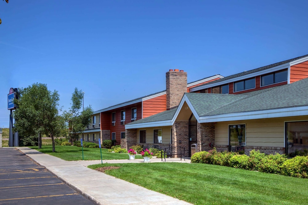 Americinn By Wyndham Worthington,Worthington>>Nobles County,3 star