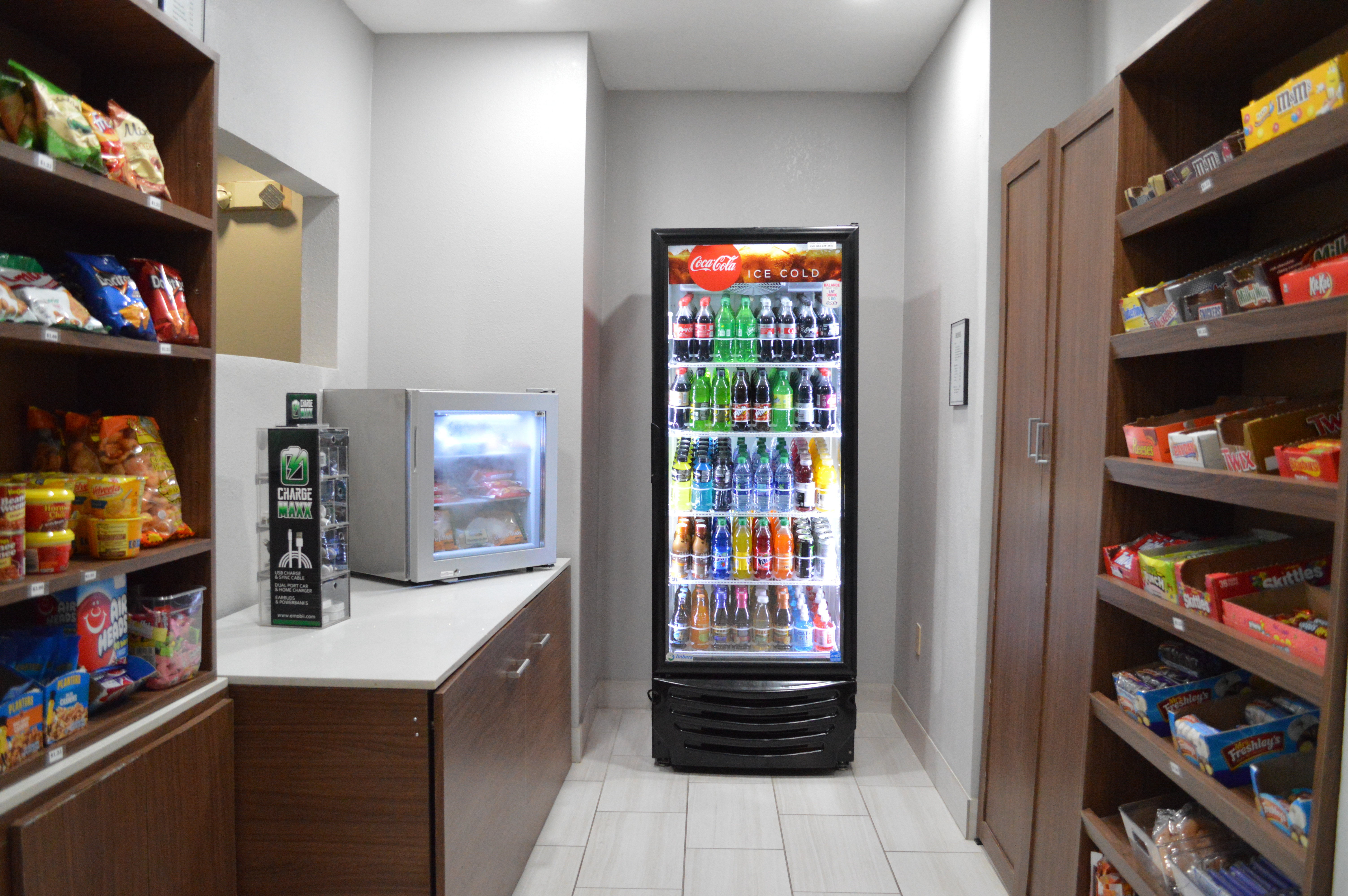 holiday inn express and suites batesville by ihg
