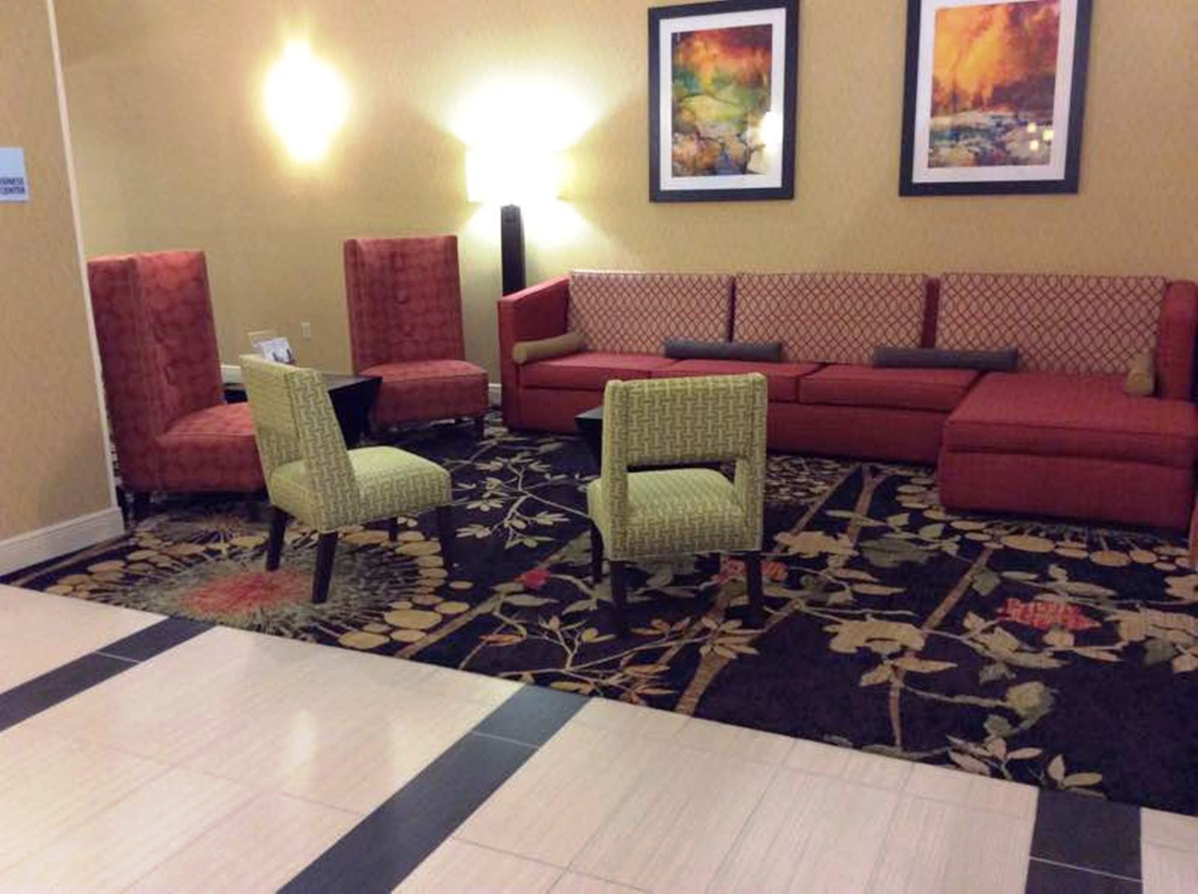 holiday inn express and suites forest by ihg