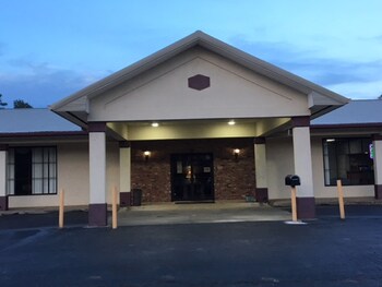 budget inn and suites