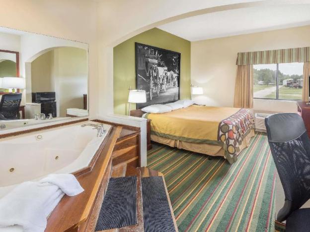 super 8 by wyndham duson lafayette west area