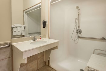 Super 8 By Wyndham Duson Lafayette West Area,Lafayette>>Duson,2 star