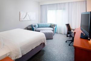 courtyard by marriott roanoke airport