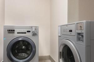 country inn and suites by radisson dubuque ia