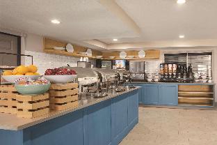 country inn and suites by radisson dubuque ia