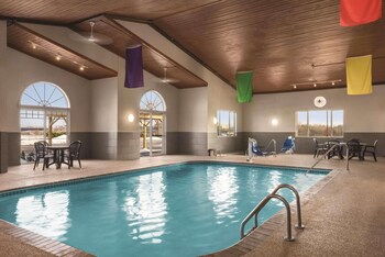 country inn and suites by radisson dubuque ia