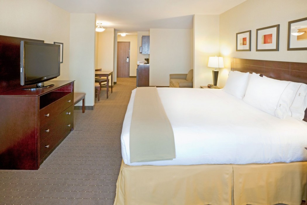 Holiday Inn Express & Suites Eagle Pass By Ihg,Eagle Pass>>Cotulla,3 star