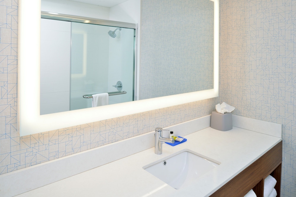 holiday inn express santa rosa north by ihg