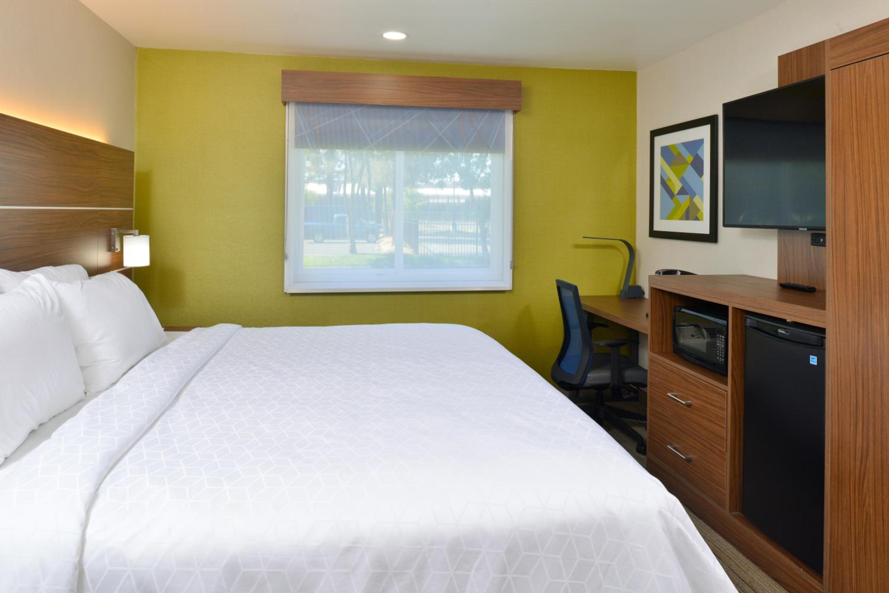 holiday inn express santa rosa north by ihg