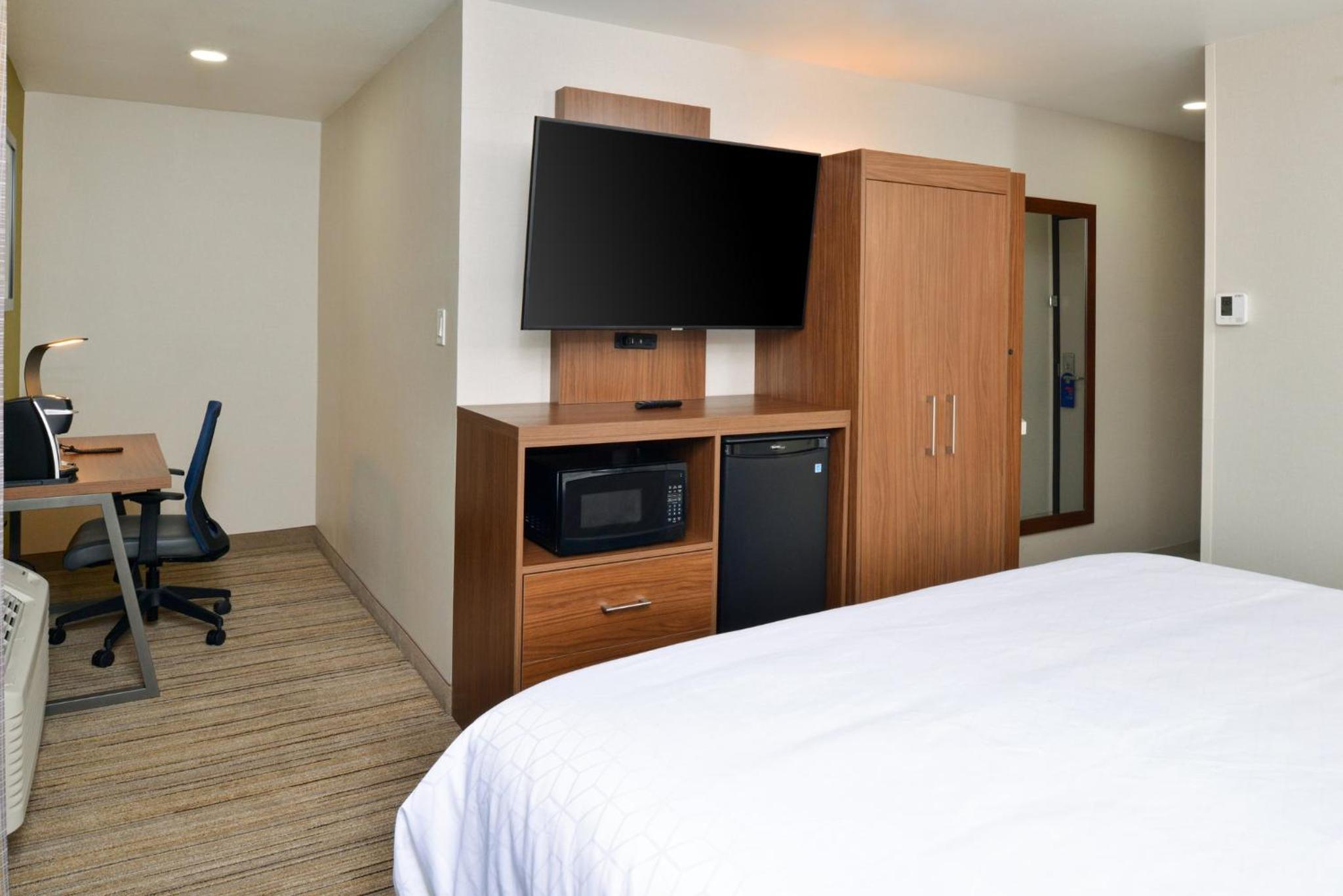 holiday inn express santa rosa north by ihg