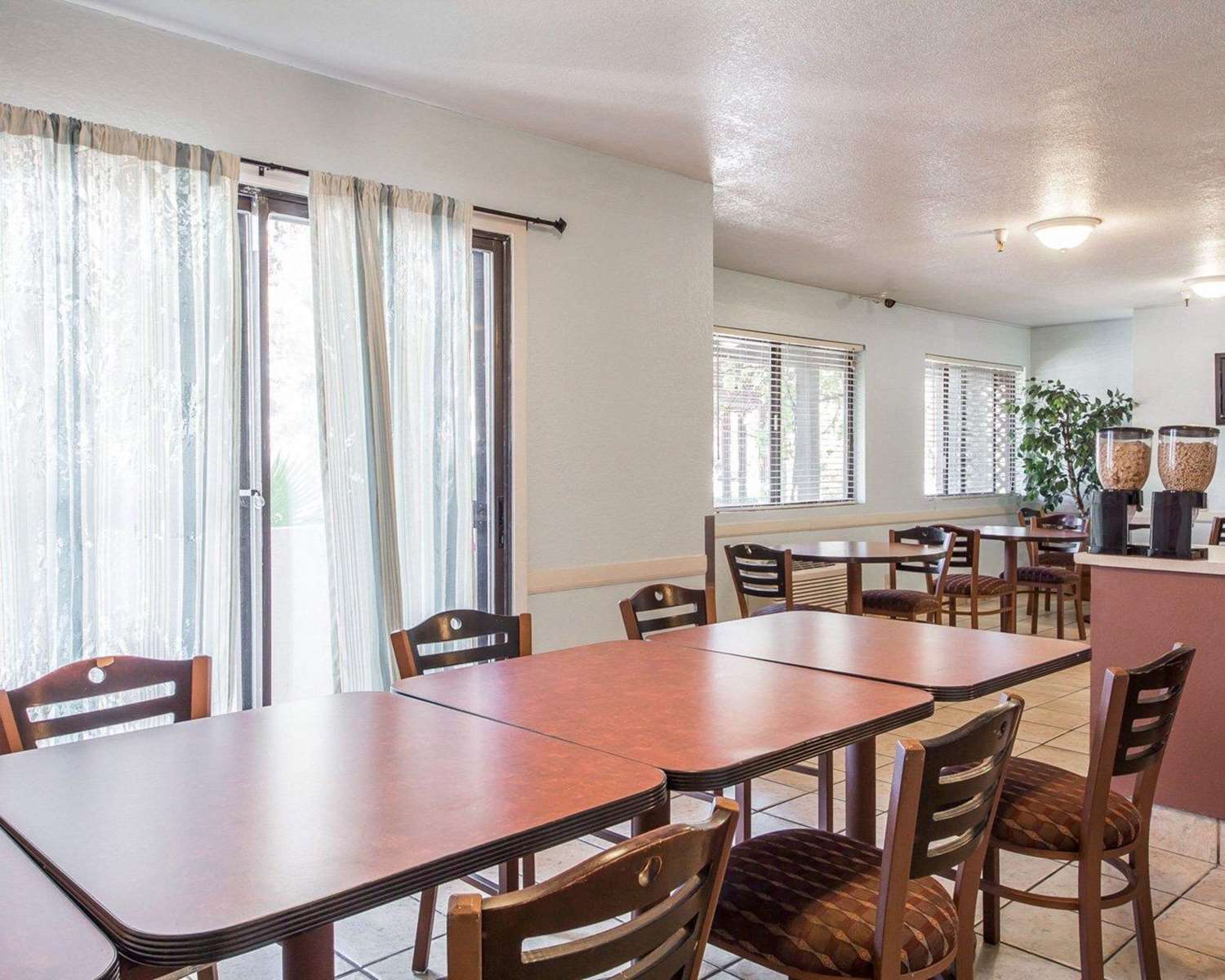 holiday inn express santa rosa north by ihg