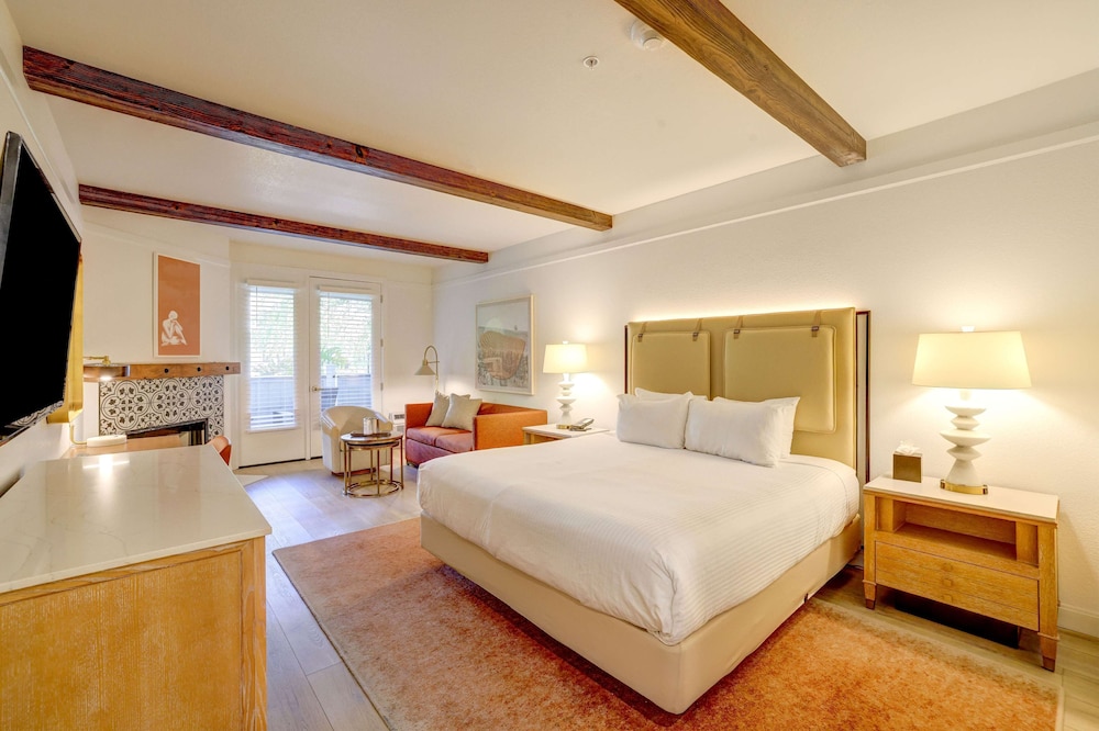 sonoma valley inn tapestry collection by hilton