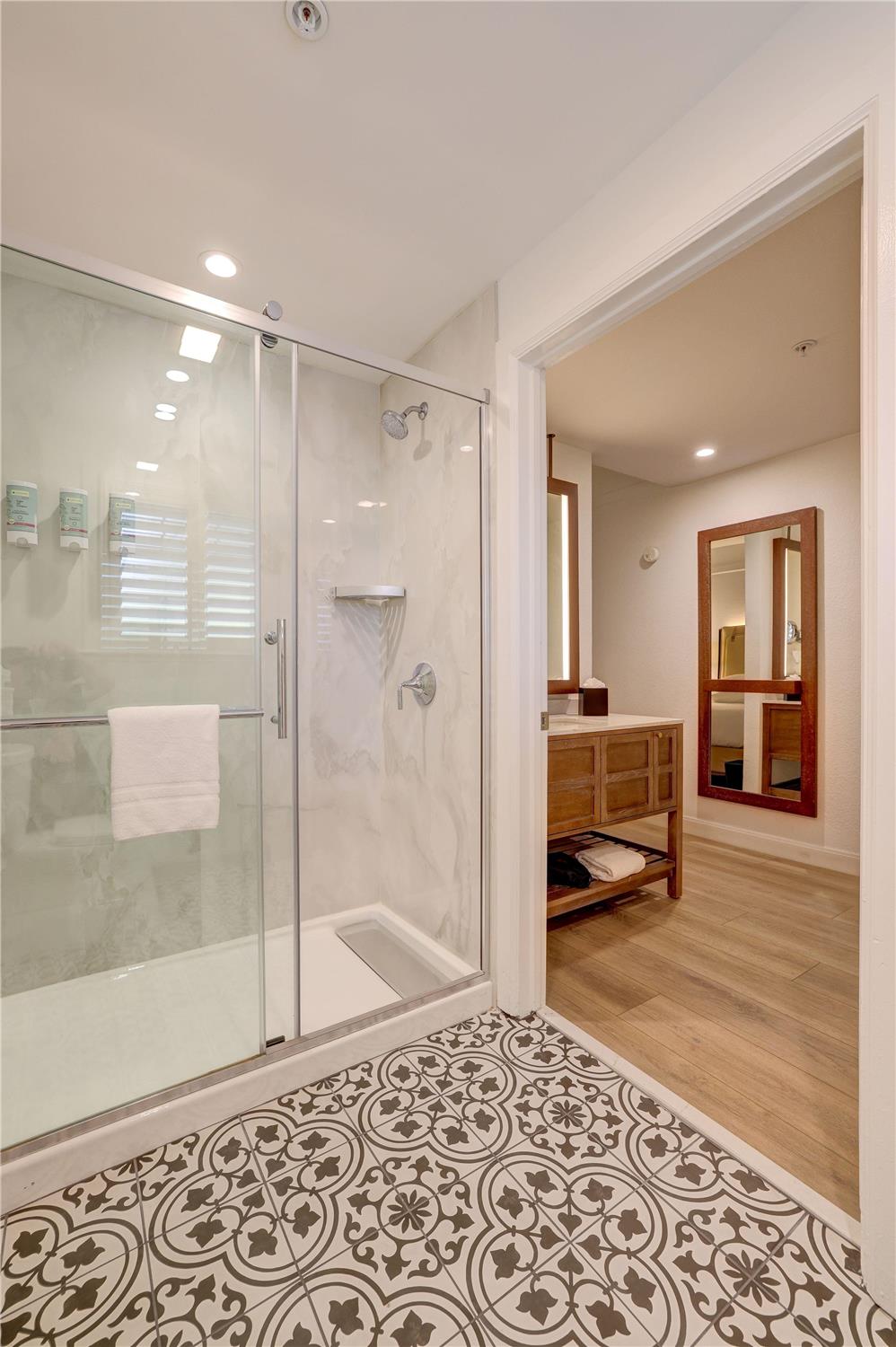 sonoma valley inn tapestry collection by hilton