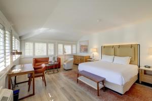 sonoma valley inn tapestry collection by hilton