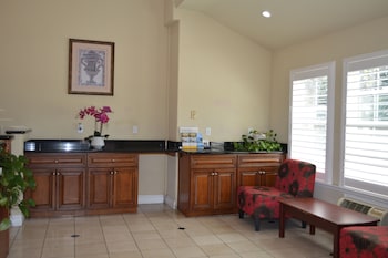 fairview inn and suites